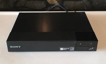 Sony BDP-S3700 Streaming Blu-ray Player