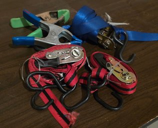 Ratchet Tie-down Straps Used For Securing Cargo