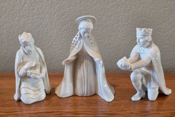 GOEBEL White Porcelain Figures Part Of A Vintage Nativity Set