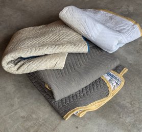 (3) Heavy-duty Quilted Moving Blankets