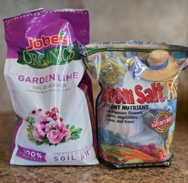 Jobes Organics Garden Lime Soil De Acidifier & Epsom Salt Pro Plant Nutrient Bundle