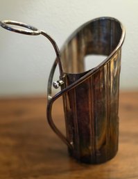 Vintage Tilting Wine Bottle Cradle