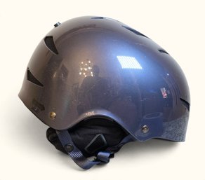 R86  Giro G10 Metallic Grey Snow Helmet Size Medium