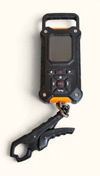 R93  Snail Trail VA02 Digital Fish Scale With Lip Gripper Attachment