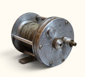 R96  Vintage JC Higgins No 312 3108 Model 488 Engraved Baitcasting Fishing Reel
