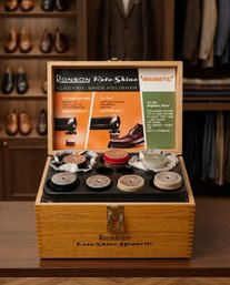 #K159 Vintage Ronson Roto Shine Magnetic Shoe Polisher Kit