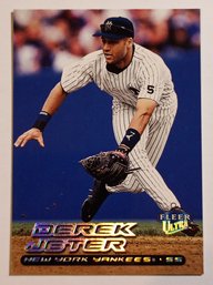 2000 Fleer Ultra Derek Jeter Baseball Card Yankees