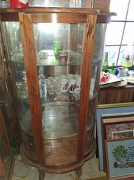 Beautiful Vintage Curio Complete With Contents