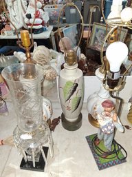 Vintage Table Lot Of Lamps Five No Shades