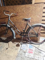 Antique Bike, Possibly A 1920s Cyclone 60