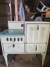 1930s Magic Chef Stove, Designed By F.A.Parsons