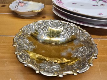 Antique Decorative Scalloped Bowl, Gold Gilt Finish