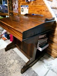 Gorgeous Vintage Or Antique Wooden Slanted-top Desk