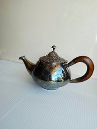 Silver-plated Teapot With Embossed Floral Lid
