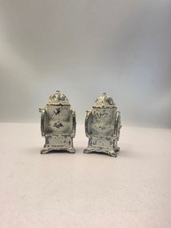 Pair Of Vintage Cast Iron Coffee Grinder Salt And Pepper Shakers