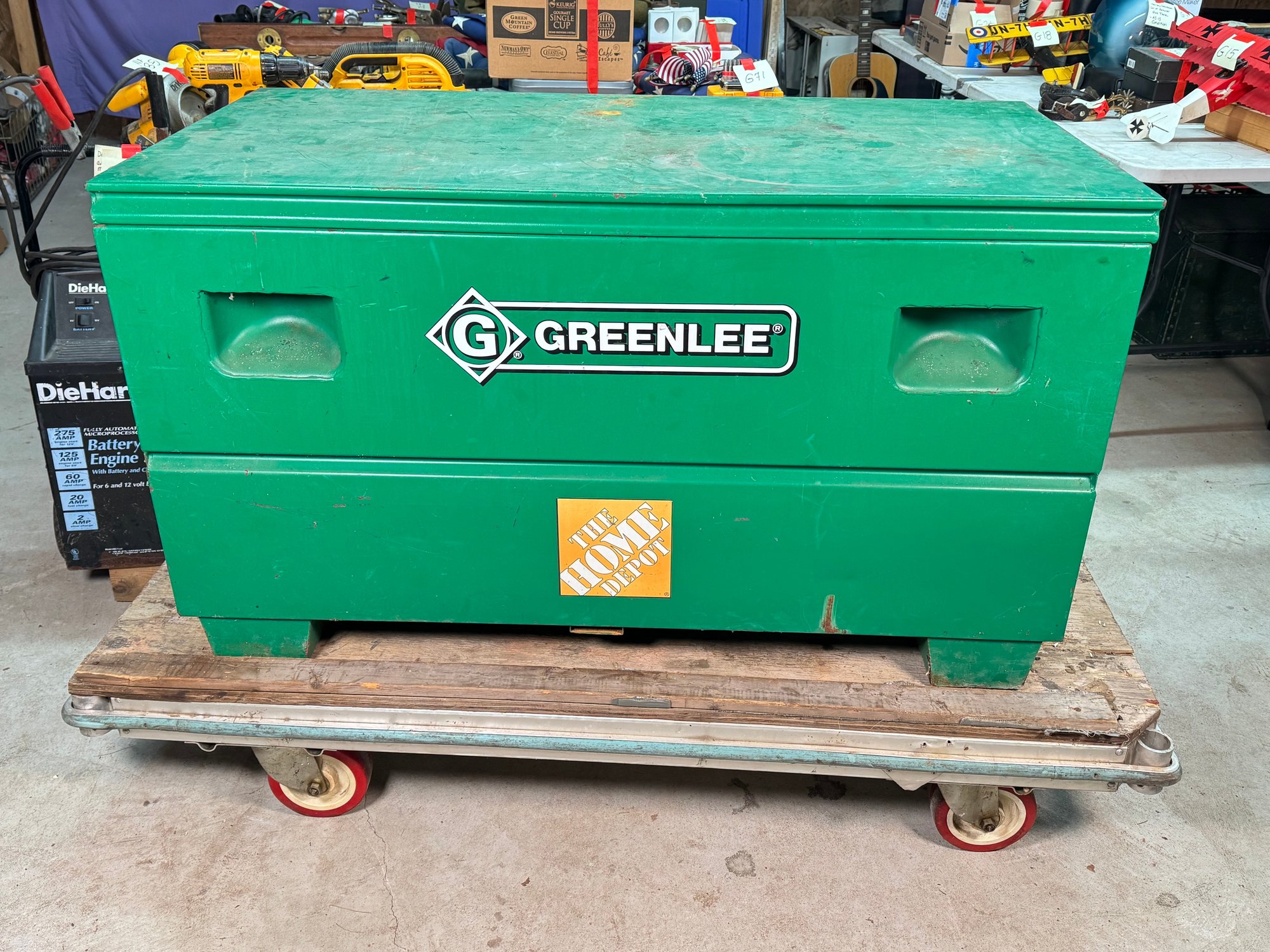 Greenlee Rigging Box (93G) SUPER NICE LARGE GREENLEE TOOL BOX ON HEAVY DUTY MOVING DOLLY ...