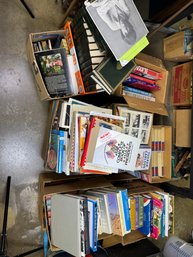 (105A) LARGE COLLECTION OF MODERN AND VINTAGE BOOKS, MANY BOXES!