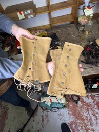 (30D) VINTAGE GEORGE RUMLEY GAITORS, SIZE 3