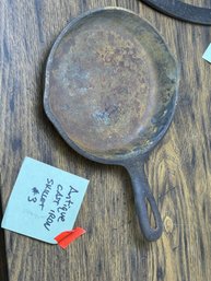 (35A) ANTIQUE CAST IRON SKILLET- MARKED '#3'