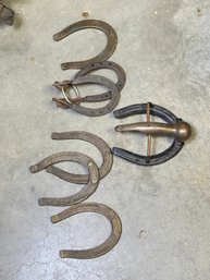 (37A) COLLECTION OF VINTAGE HORSESHOES