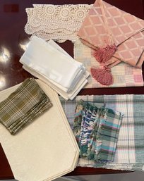 Table Linens: Placemats, Napkins, Table Runners, Doily