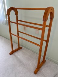 Quilt Rack, Light Wood 36 High X 26w