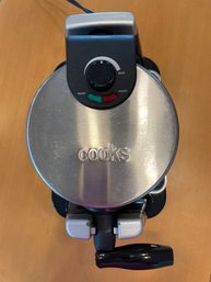 Cooks Belgian Waffle Griddle Mamakes A 7 Inch Waffle. Tested And Works.