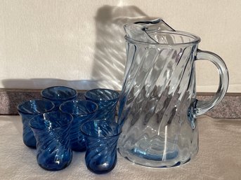 Vintage 1970s Anchor Hocking Blue Swirl Glass 9 1/2 Tall Pitcher And 6 3inch Glasses