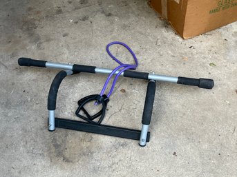 Chin UpChin Up Bar, Iron Man, Rubber Jump Rope Pilates Rope