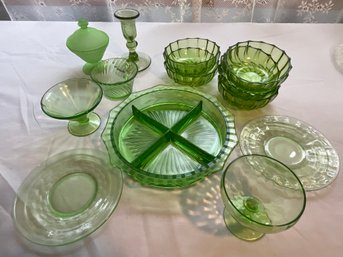VINTAGE GREEN Depression Divided RELISH DISH - 8.75', Sm Plates Salad Bowls, Candle Holder