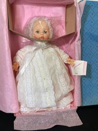 Madame Alexander Victoria Baby Doll 3780, NEW IN BOX