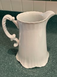 Ranson By Haviland Scrollwork 64oz Pitcher