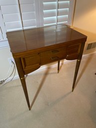 Vintage Singer 404 Sewing Machine And Table 32 Inches High