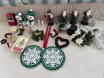 Christmas Lot  Crocheted Snowmen Electric Lights Small Wreaths Placemats Statues