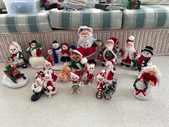 Lot Of 16 Christmas Annalee Dolls
