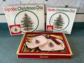 3 Spode Christmas Tree Platters: 14 Inch Oval Platter, Double Tier Tray, Set Of Two Rectangular Platters