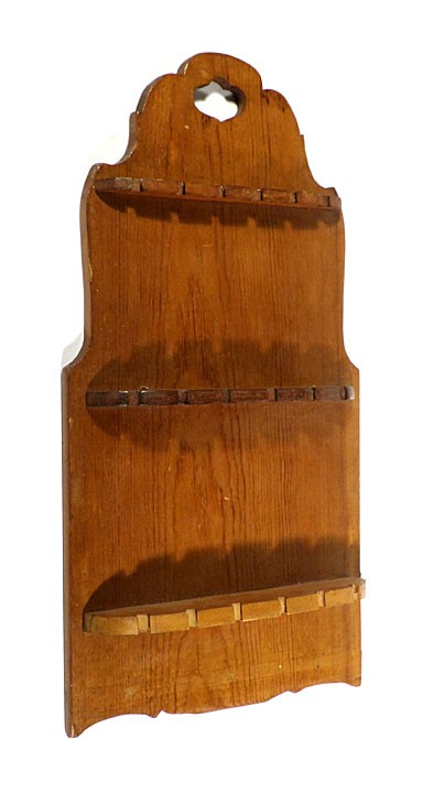 HANDMADE ANTIQUE SPOON RACK IN THE EARLY AMERICAN STYLE, EARLY 20TH ...