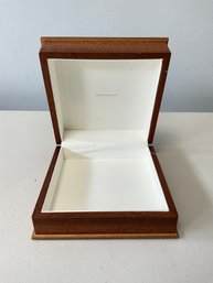 B01. Vintage Brown Lacquer Wood Trinket Jewelry Box