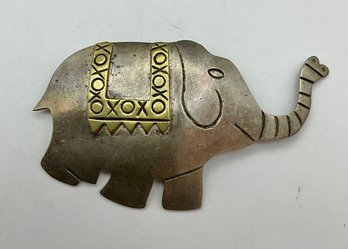 AN42 Mexico 925 Sterling Silver Gold And Silver Tone Elephant Pin Brooch 17.38g