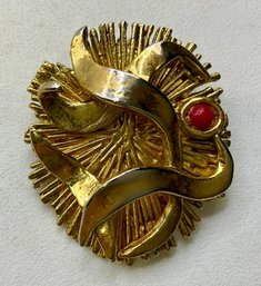 DI15 Vintage Zaharia Schatz Gold Tone Abstract Brooch