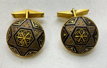 DI40 Vintage Spanish Toledo Damascene Gold Tone And Enamel Inlay Cufflinks