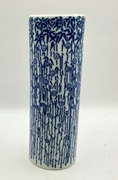 Takihashi Cobalt Blue And White With Flowers And Vines Vase