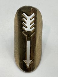AN64.  Silver Tone With Arrow Motif Ring Native American Size 6   12.00 Gr