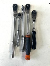 3/8' Drive Ratchets - Including One Frictionless (45)