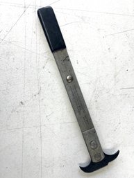 Craftsman Seal Puller (76)