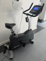 Life Fitness Exercise Bike