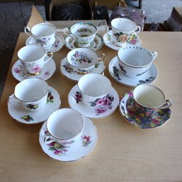 Ten Teacups And Saucers (1)