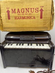 Magnus Harmonica Organ