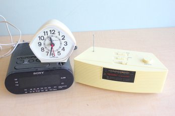 Three Electric Clocks (94)