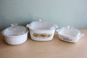 Three Pieces Corning Ware (98)